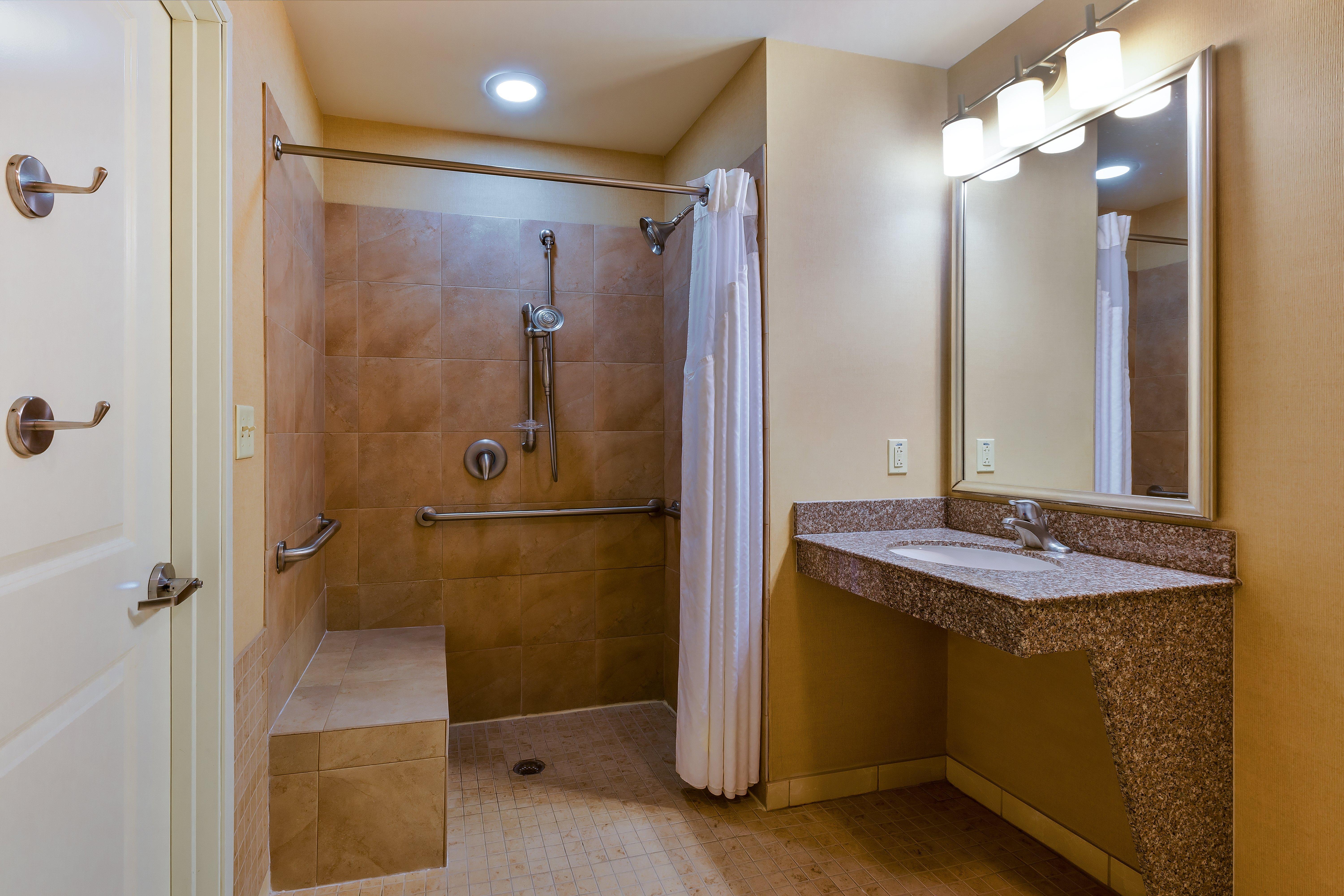 Holiday Inn Express And Suites Alpine By Ihg Экстерьер фото